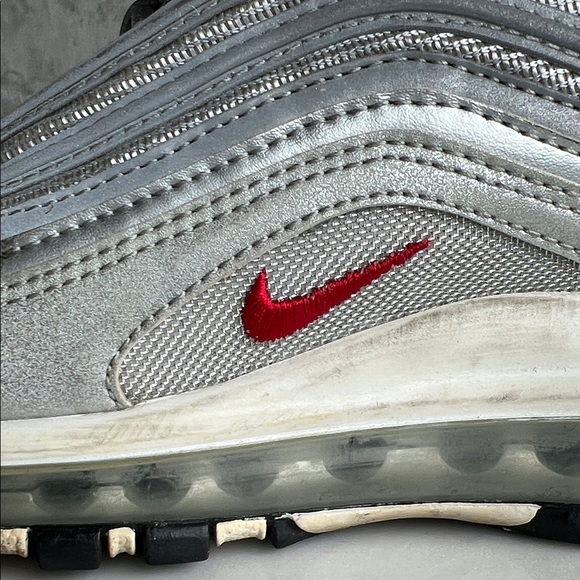 Nike Kids Sneakers - Silver and Red - Picture 3 of 8